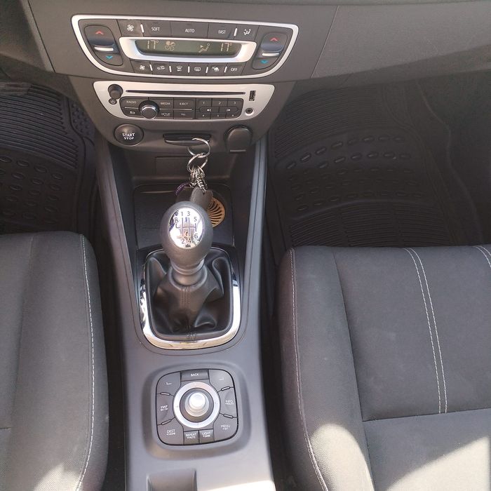 RENAULT Megane 2014 — imagine 5