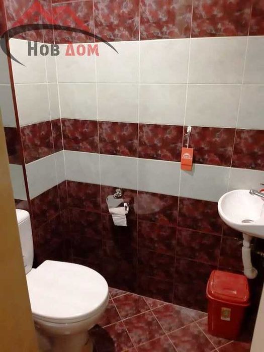 Дава се под наем Двустаен апартамент в Велико Търново, Център - 75 кв.м за 357 € - Снимка #12