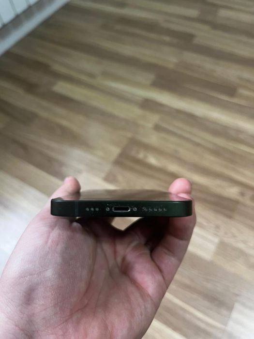 Айфон 13 АКБ 100%