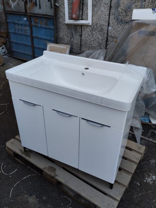 Тумба материал пластик водостойкий