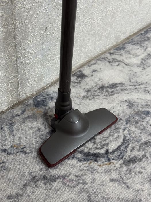 Пылесос ручной 1000 вт