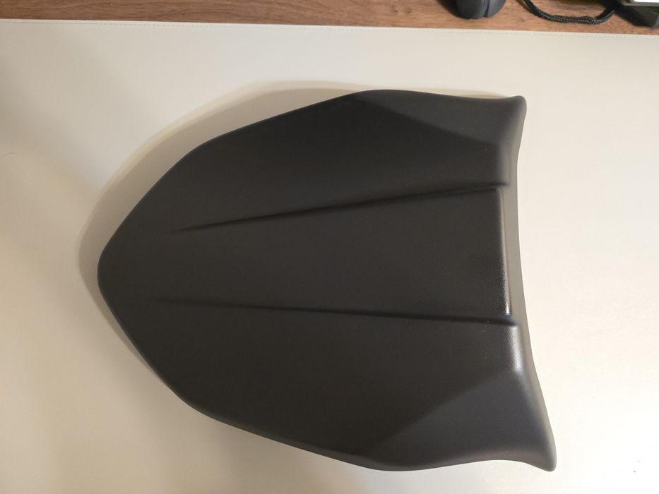 Capac monopost/seat cowl PYRAMID BMW F900R/F900XR