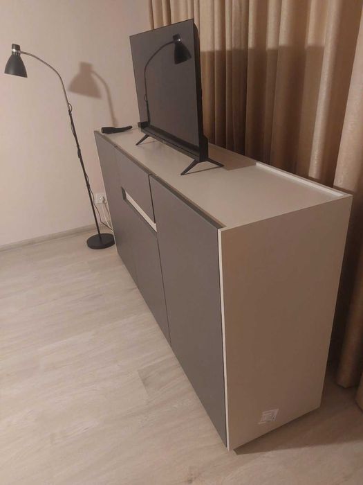 Скрин MDF, чисто нов, размер 160 см дължина, височина 90 см