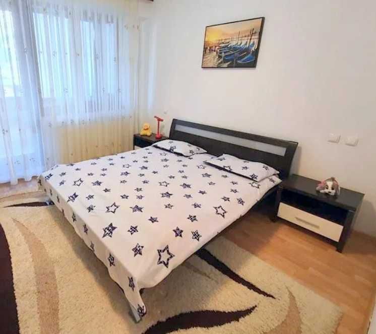 Дава се под наем Двустаен апартамент в Пловдив, Гагарин - 65 кв.м за 331.5 € - Снимка #1