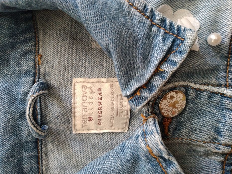 Красиво  дънково яке за 4-5 год.Teranovva с перли