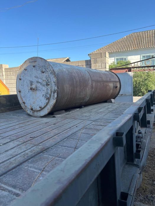 Прода. Грузовое авто Урал тягач, вместе с мотором и бочкой