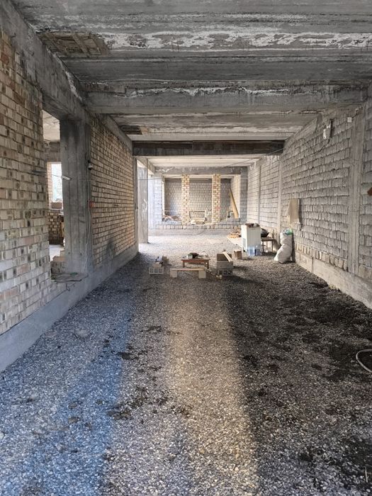 Hovli sotiladi 3 sokt