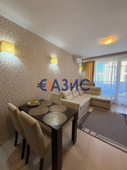 Продава се Двустаен апартамент в к.к. Слънчев бряг - 63 кв.м за 745 €/кв.м - Снимка #5