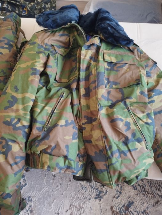 Зимняя куртка и ватник