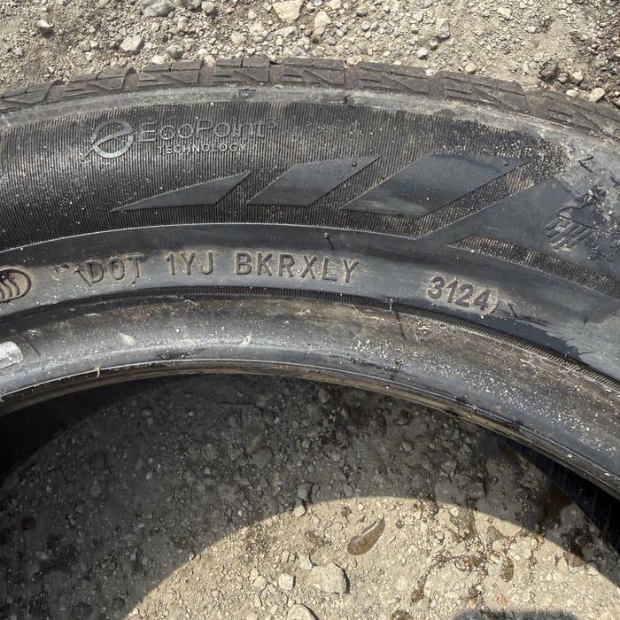 4 броя зимни гум Sailun 215/55 R17 Dot 3124 ном 224