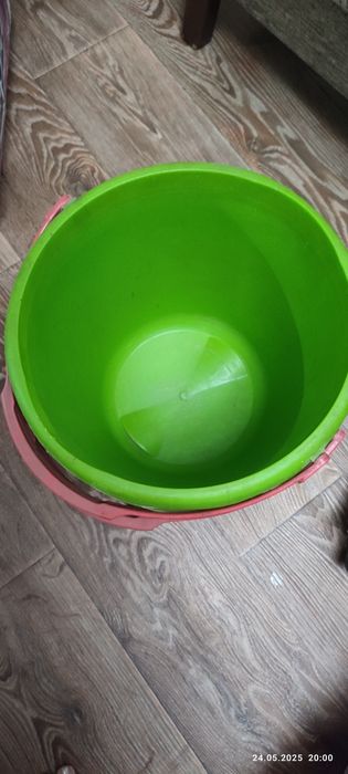 Продам вёдра в отличном состоянии