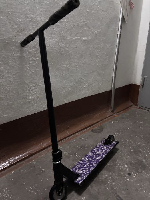 Продам трюковой самокат СРОЧНО!!