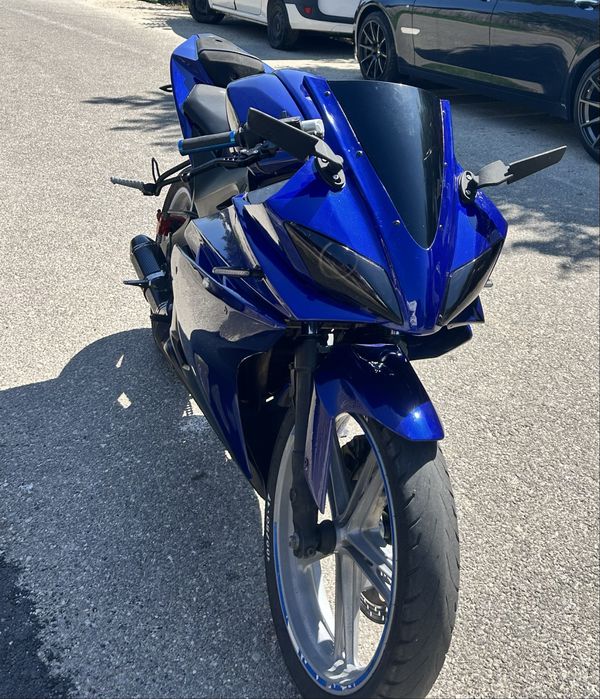 Yamaha yzf  r125