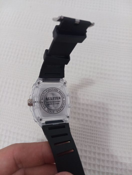 AULITER sotiladi