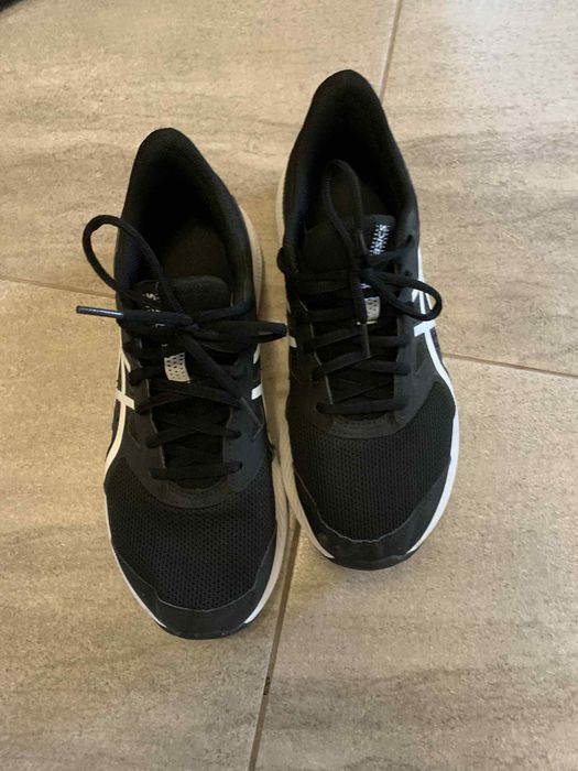 “Асикс” мъжки маратонки