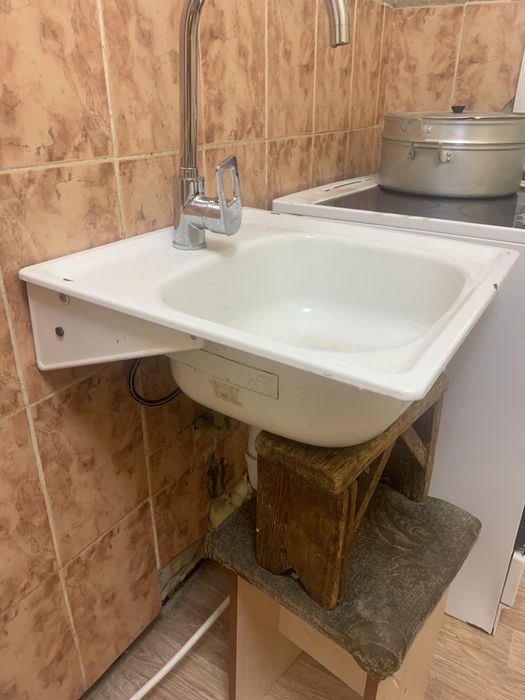 Раковина без смесителя