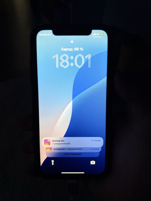 Продается Айфон Xr