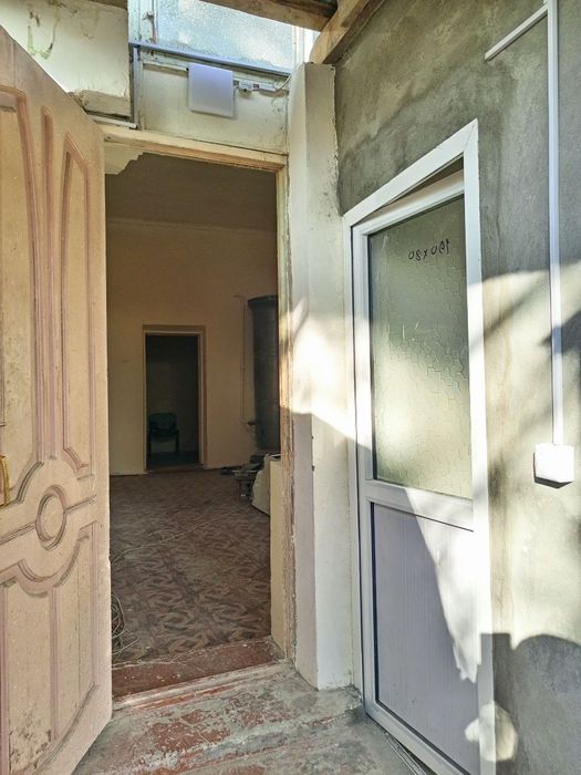 Продается 1 комнатная квартира на земле с участком 0.7 сот