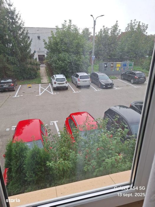 Fagaras,vand ap.3 camere etaj 1