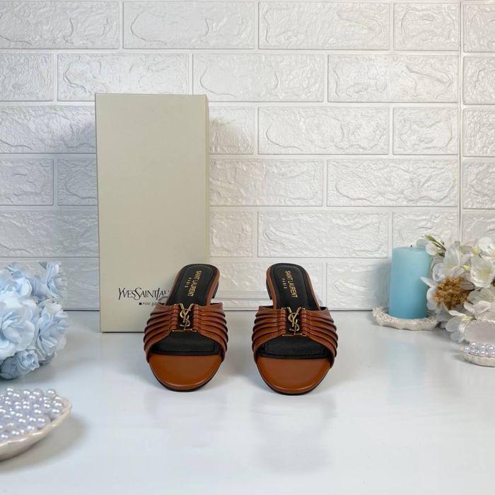 Papuci Yves Saint Laurent Piele Naturala