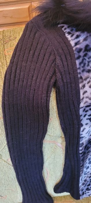 Свитер женский,теплый.