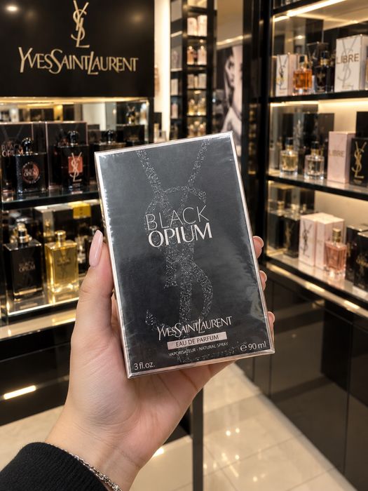 Parfum Yves Saint Laurent Black Opium EDP 90 ml, nou sigilat