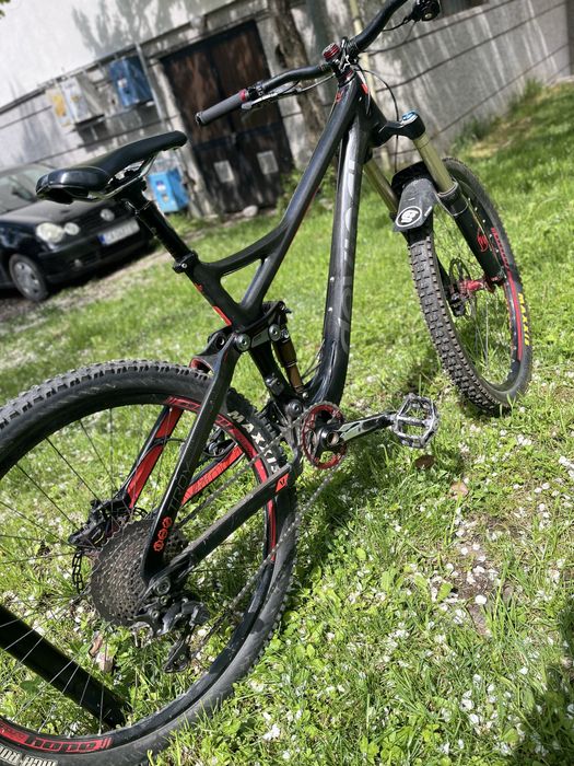 Devinci Troy carbon
