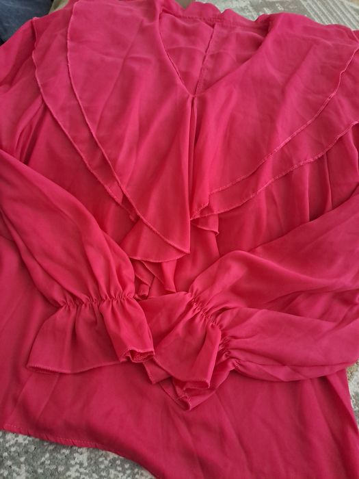 Одежда новый 46.50раз тусы адемы