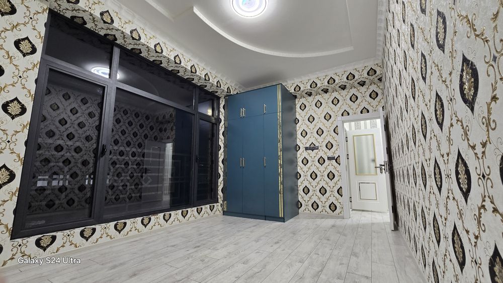 Kvartira 3 xonali , 2-etaj, Parkentskiy