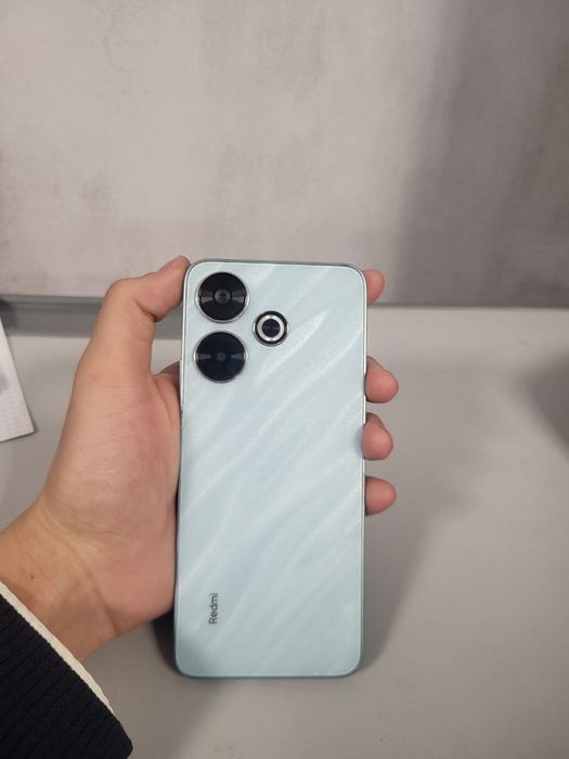 Redmi 13 идеальный