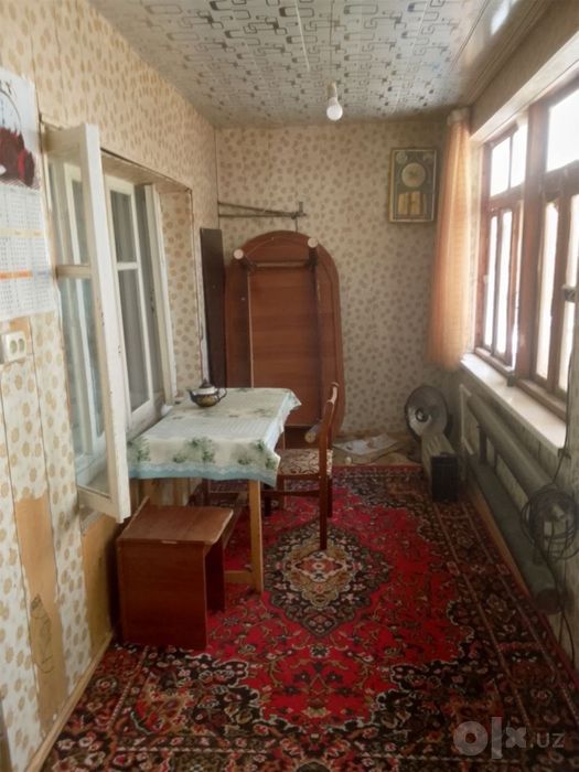 Срочно 2 хонали квартира сотилади