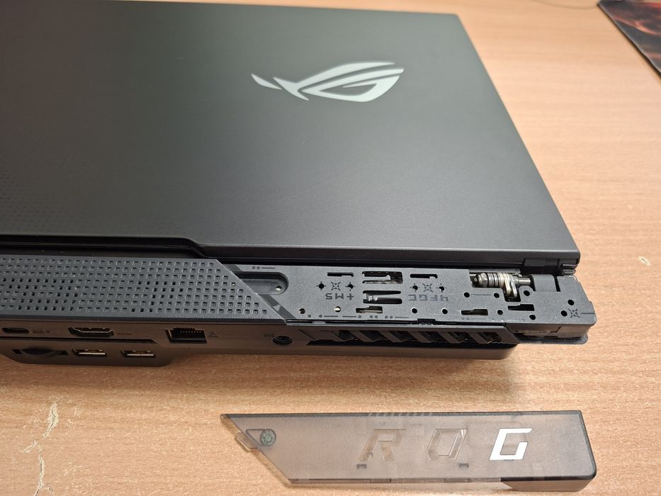 ASUS ROG Strix Scar G17