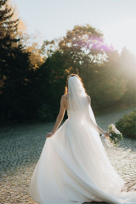 Булчинска рокля Gianna Ivory цвят