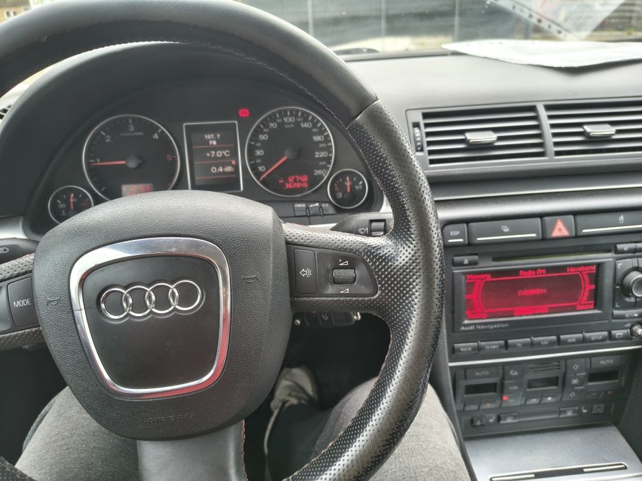Audi A4 b7 break s-line