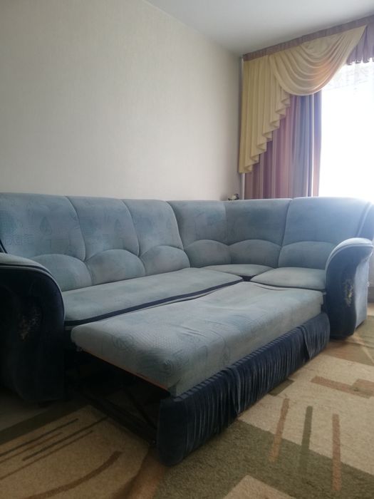 Продам угловой диван с креслом. Срочно! ТОРГ!
