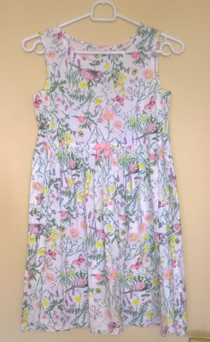 Нови рокли Бенетон / H&M размери 134 - 164