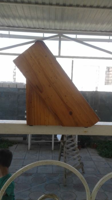 Подставка для ножей