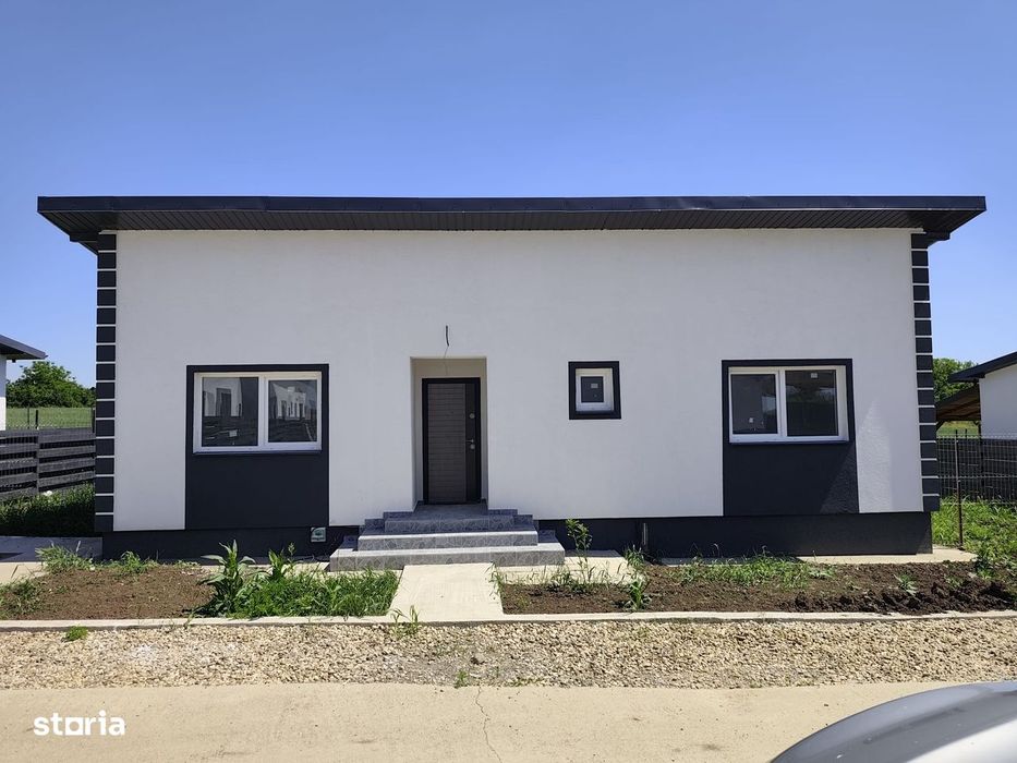 FARA COMISIOANE casa cu 4 camere 2 bai terasa regim PARTER la cheie