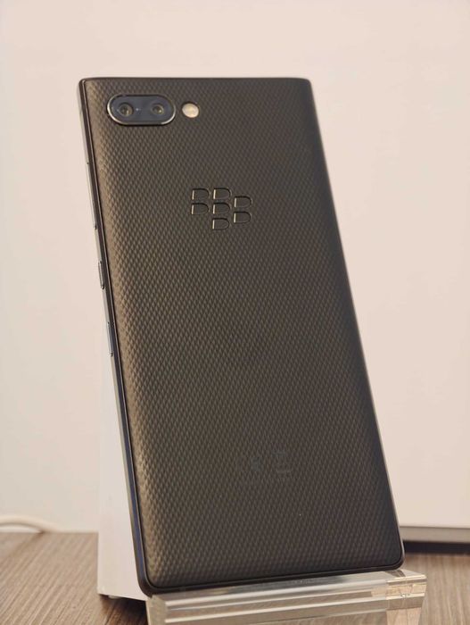 BlackBerry KEY2 LE 64GB | Dual SIM | Perfect funcțional | 599 lei
