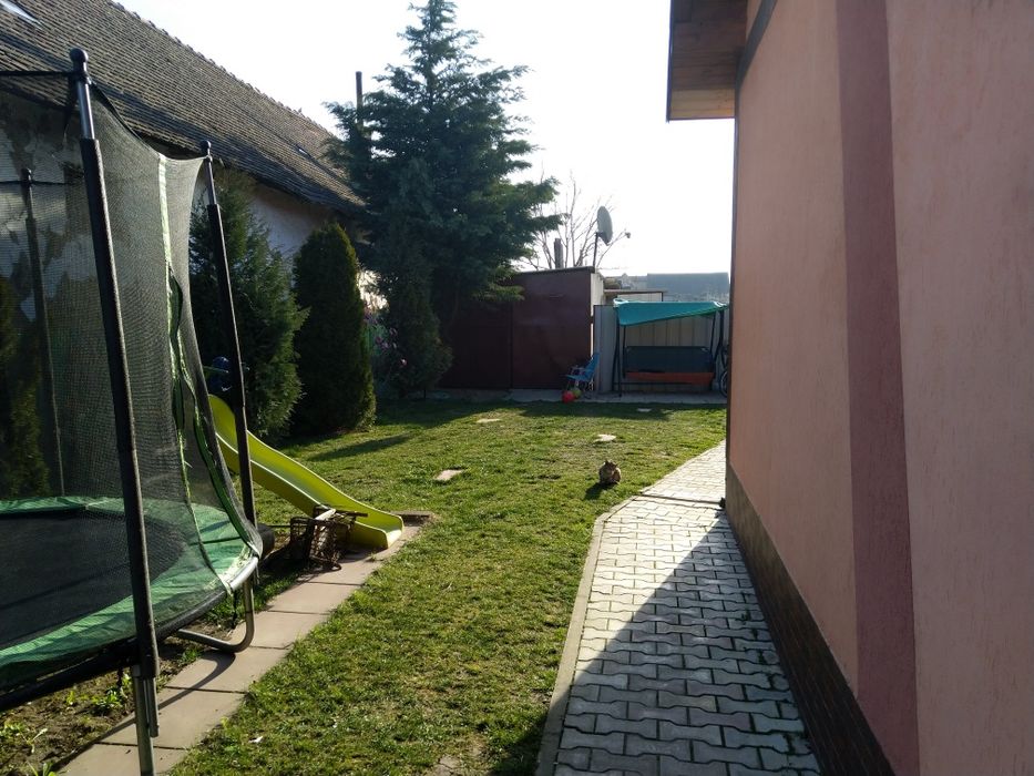 Casa de închiriat!!
