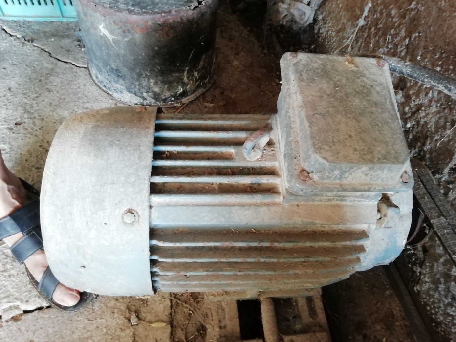 електродвигател - трифазен