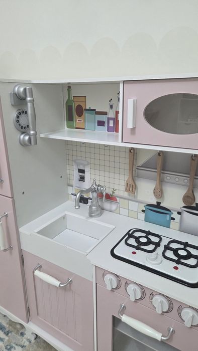 Продам кухню детскую