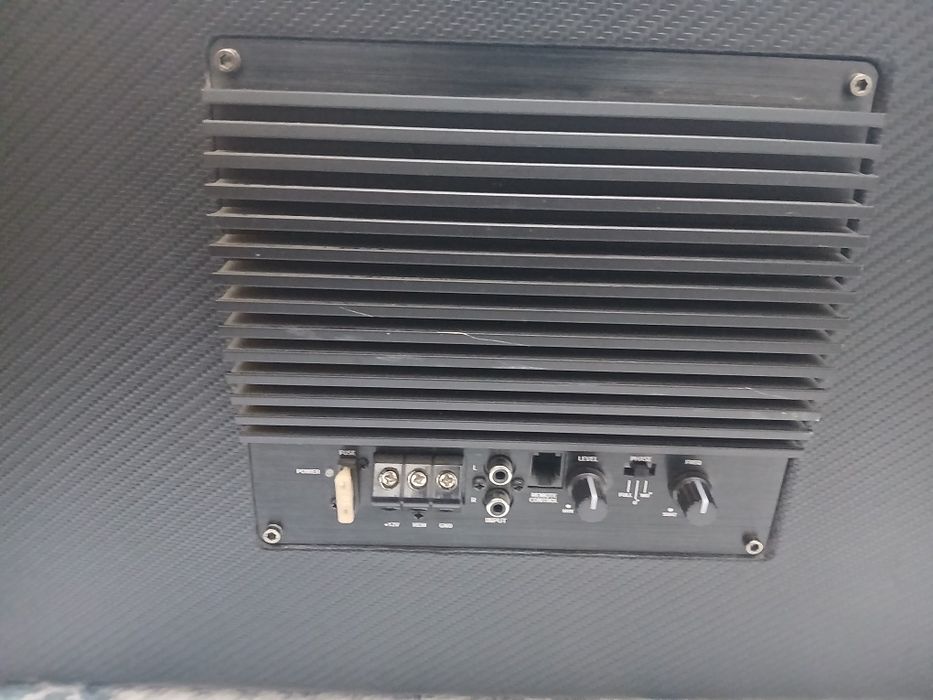 Продам буфер на авто