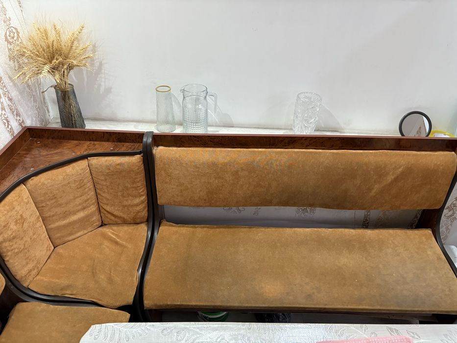 Отдам уголок для кухни