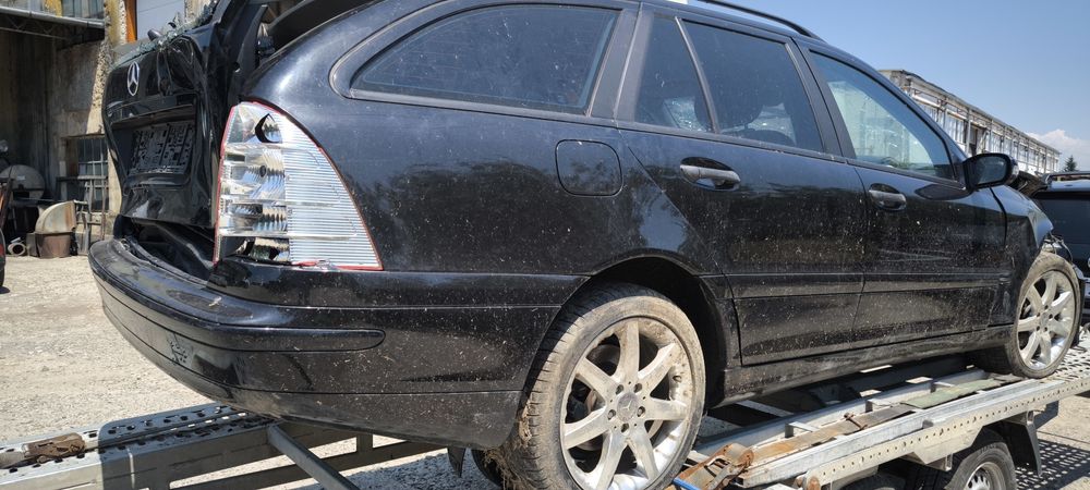 MERCEDES-BENZ C-Class 2005 — imagine 2