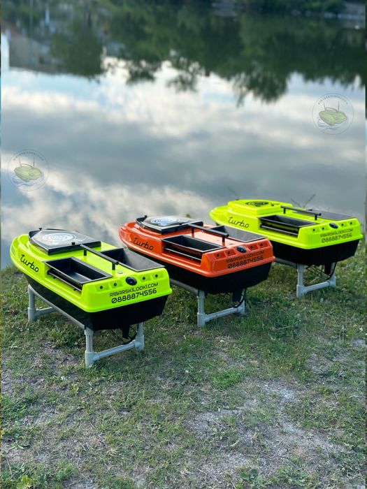 Бърза лодка за захранка TURBO с 3 години гаранция