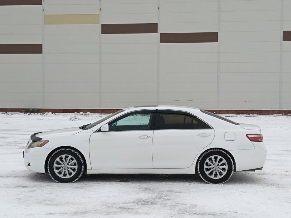 Продам toyota camry