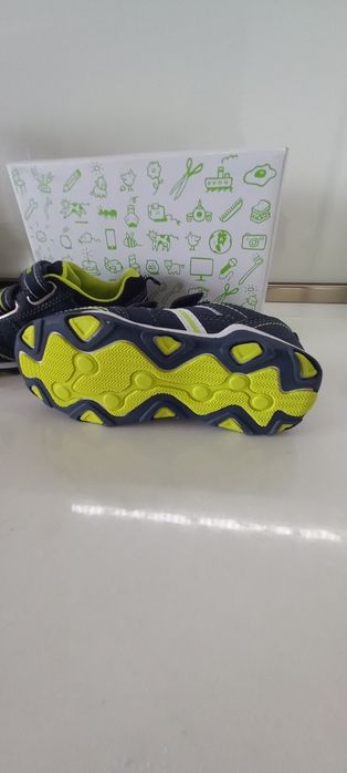 Нови маратонки за момче Bobbi shoes