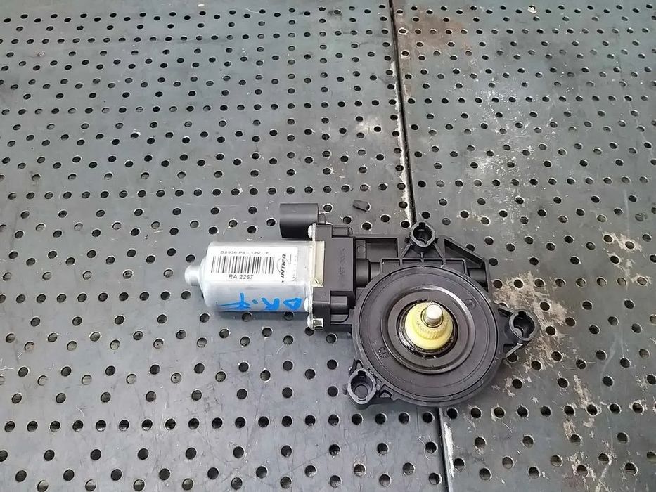 Motoras macara geam dreapta fata alfa romeo 159 939 d2936p8