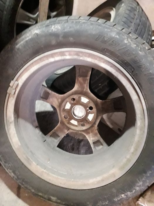 Продам шины с дисками